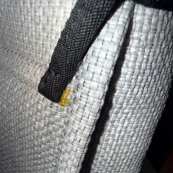 💎AUTHENTIC CHANEL GRAY RAFFIA DEAUVILLE MESSENGER BAG/SHOULDER BAG/CROSSBODY-EUC - Picture 17 of 17